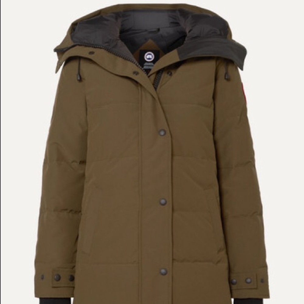 [SOLD] CANADA GOOSE Shelbourne Down Parka